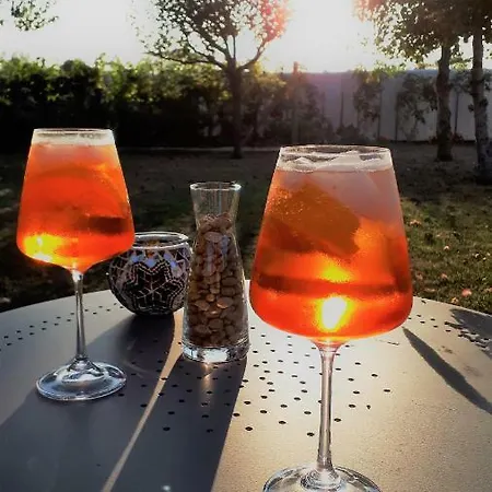 Bed & Breakfast Le 16, Vos D'hotes Avec Terrasses Privees *