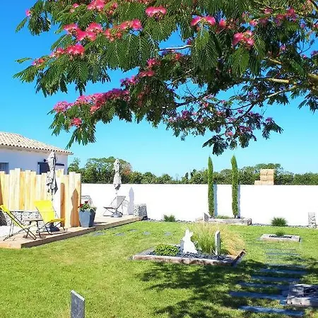 Le 16, Vos D'hotes Avec Terrasses Privees *