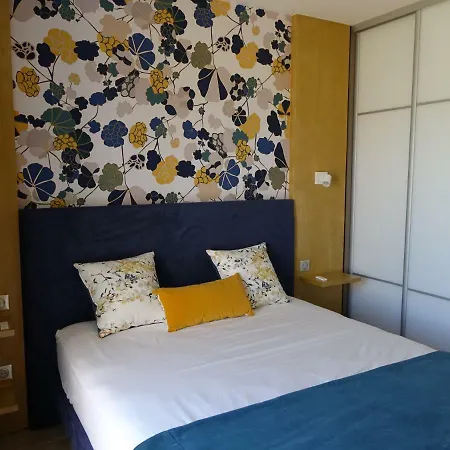 Bed & Breakfast Le 16, Vos D'hotes Avec Terrasses Privees